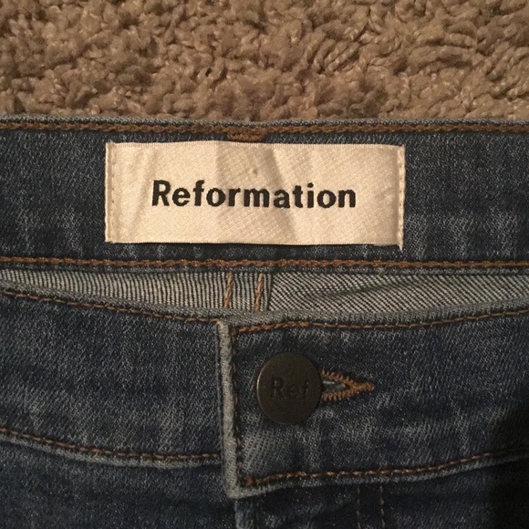 Reformation Mid Rise Slim Jean -Sz 30 - Picture 4 of 7